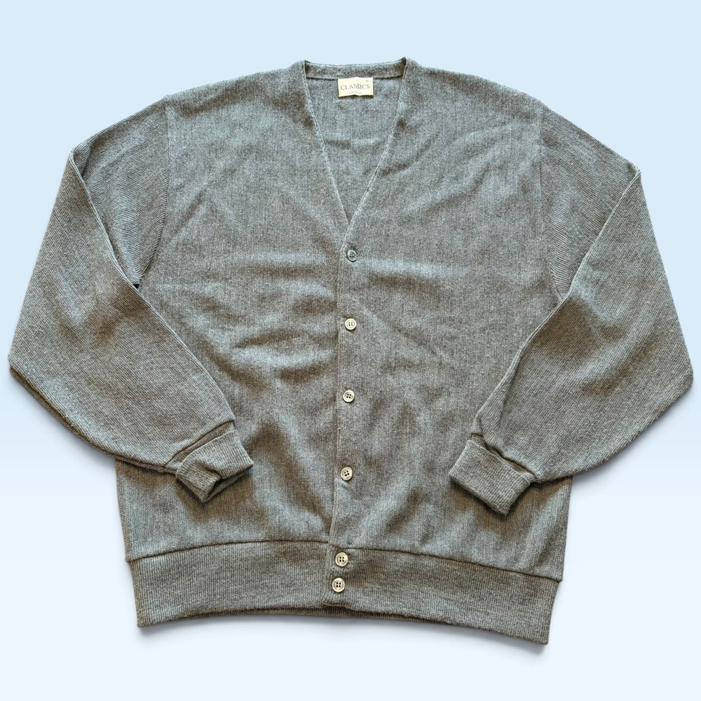Classics Sweater Mens XL Gray Long Sleeve V Neck Knit Cardigan Made In USA